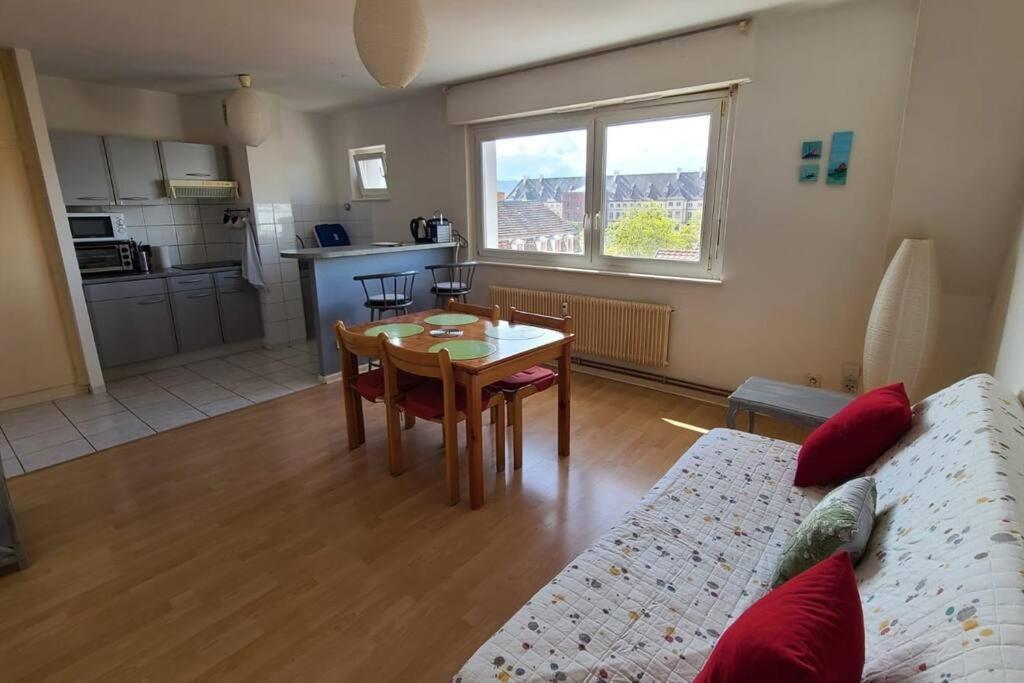 Residence Lorient Centre Ville De コルマール エクステリア 写真