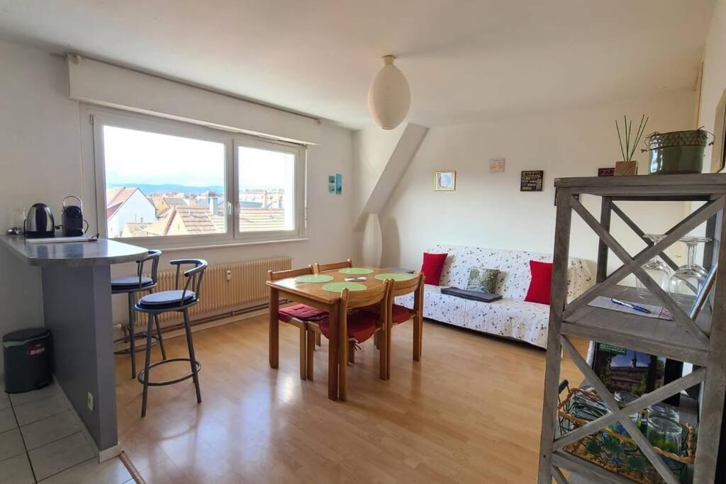 Residence Lorient Centre Ville De コルマール エクステリア 写真